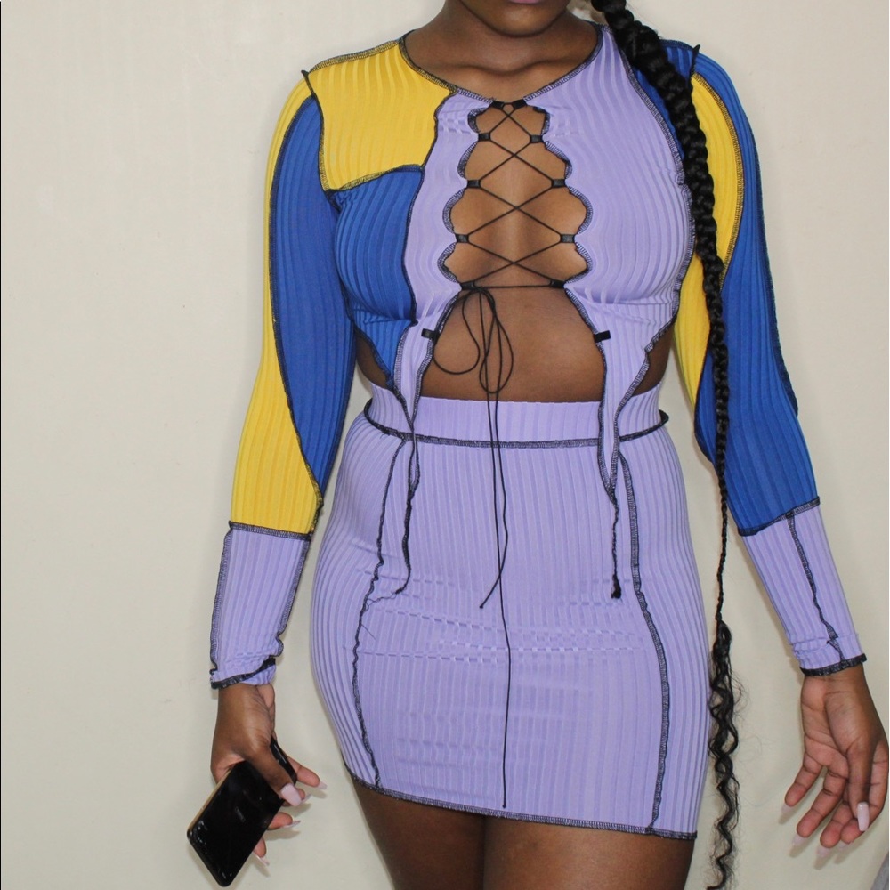 Fine purple set - Picture 1 of 1
